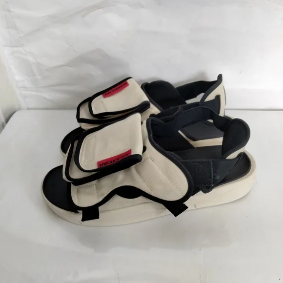 Nike Air Jordan LS Slide 'Beach size 13 - Picture 13 of 16